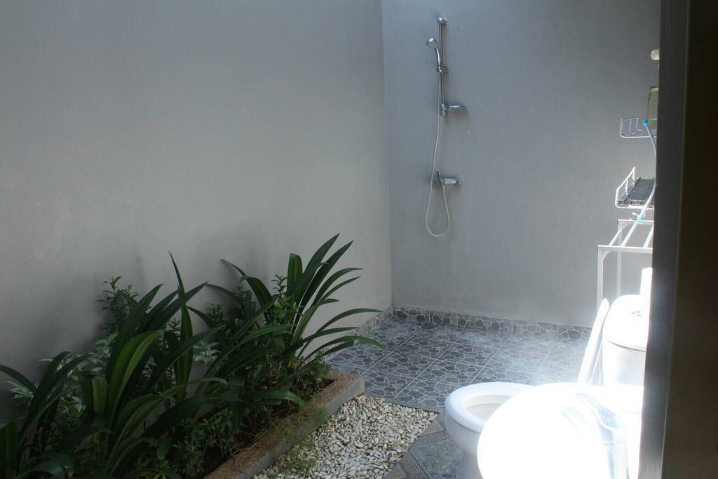 Purnama Guesthouse Canggu Εξωτερικό φωτογραφία
